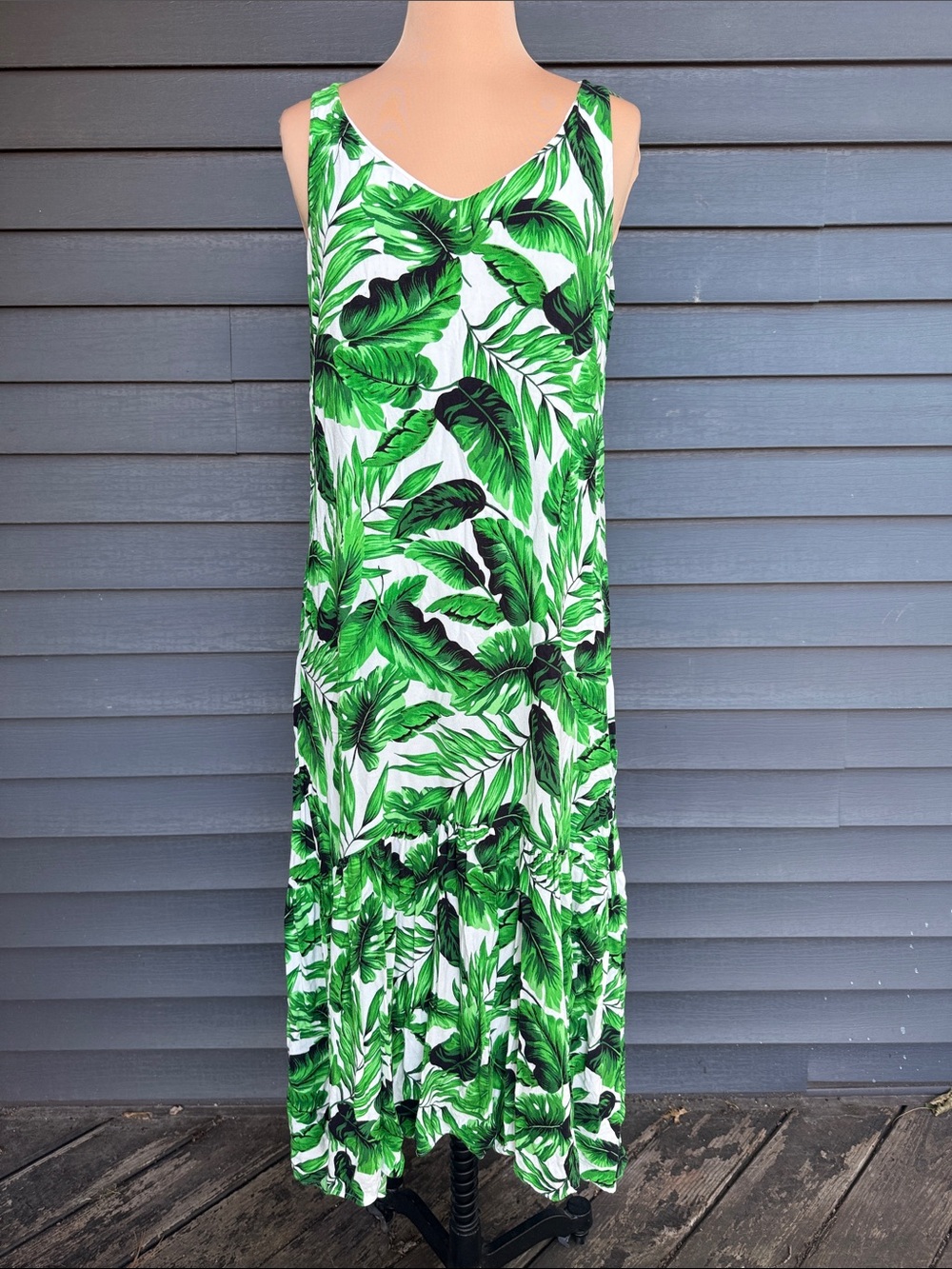 Scoop Tropical dress sz M